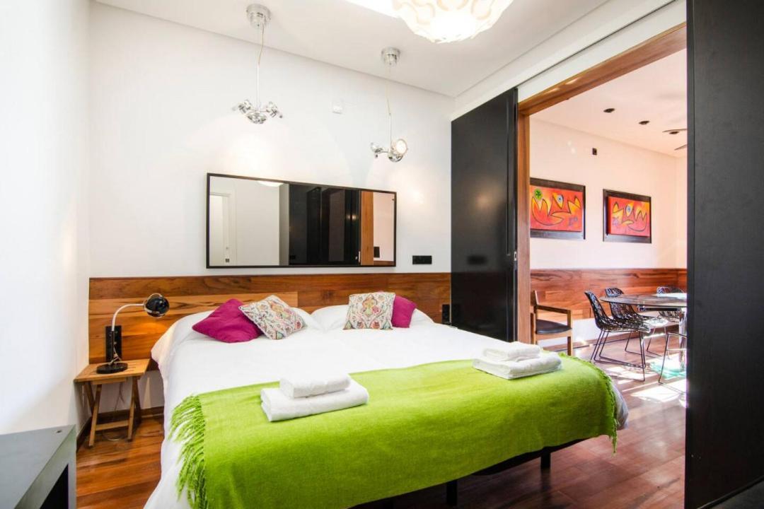 מדריד 3Bedrooms 2Bathrooms Furnished - Lavapies - Bright מראה חיצוני תמונה